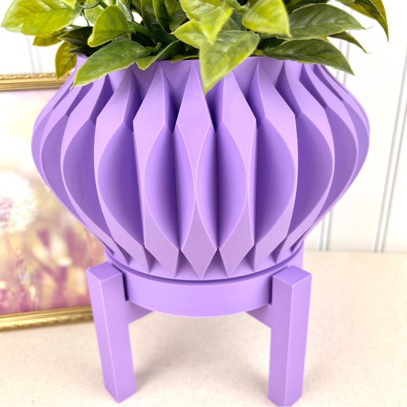 Sevi Indoor Planter Pot w/ Drainage Hole and Drip Tray, Houseplants - Picture 2 of 9